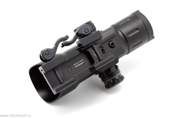 Коллиматорный прицел Leapers SCP-TDSDQ на Weaver/Picatinny закрытый черный матовый фото
