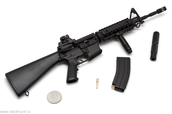 Модель сувенирная в виде оружия Microgun L Автоматический карабин M4A1 стандартный приклад стандартный прицел