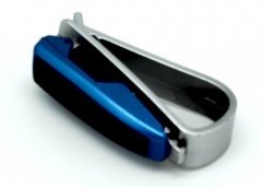 Держатель универсальный для очков в автомобиле