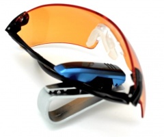 Держатель универсальный для очков в автомобиле