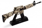 Модель сувенирная в виде оружия Microgun L M4A1 камуфляж штурмовой приклад планка-ручка